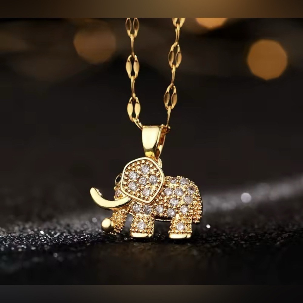 18K Gold 3D Elephant Bohemian Pave Diamond Inlay Pendant Necklace - Picture 5 of 11